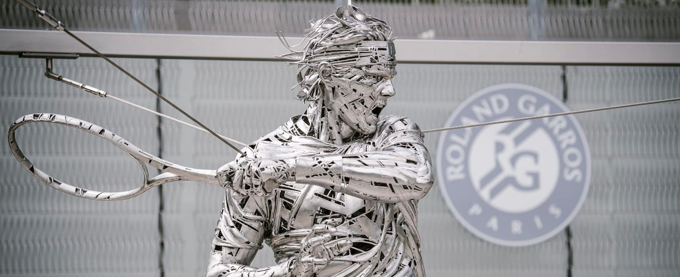 Estatua de Rafel Nadal en el estadio de Roland Garros
