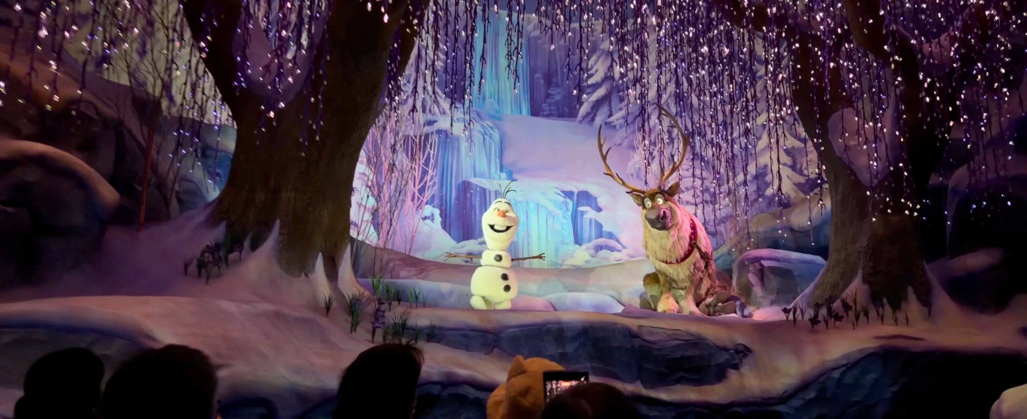 Nuevo juego Frozen en DisneyLand 
